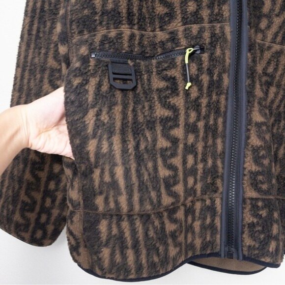 NWT RAINS Heavy Fleece Jacket L Unisex Wood Black Monogram Oversized Boxy - Picture 9 of 12